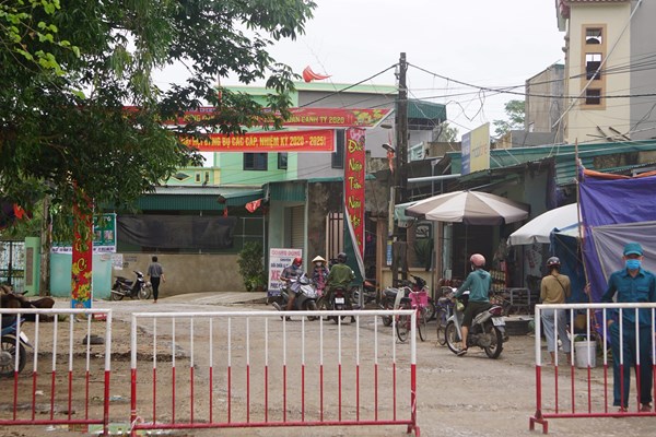 Thanh Hóa: Phó trưởng Trạm Y tế bị cách chức do thiếu trách nhiệm trong phòng, chống đại dịch Covid-19 - Anh 1