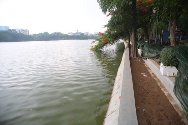 Hợp long toàn tuyến kè hồ Hoàn Kiếm - Anh 1