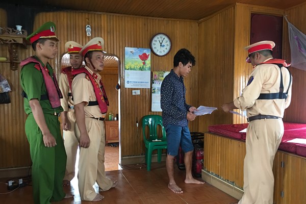 Hà Nội tăng cường đảm bảo trật tự an toàn giao thông trong kỳ nghỉ 2/9 và 10/10 - Anh 10