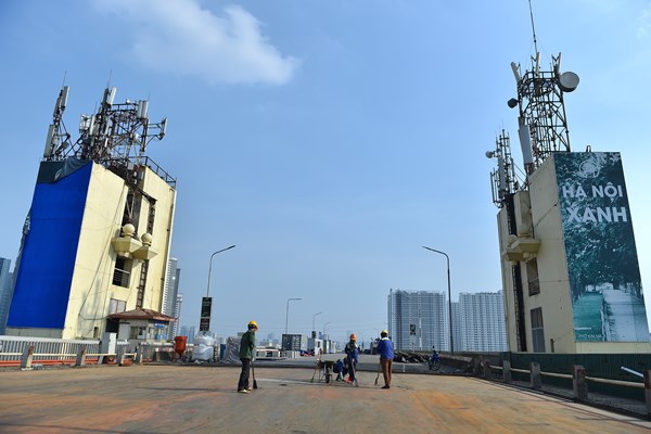 Hà Nội: Công trường đại tu cầu Thăng Long - Anh 12
