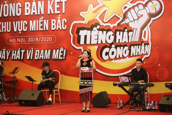 Nhiều bất ngờ tại vòng bán kết đầu tiên cuộc thi Tiếng hát Công nhân - Anh 13