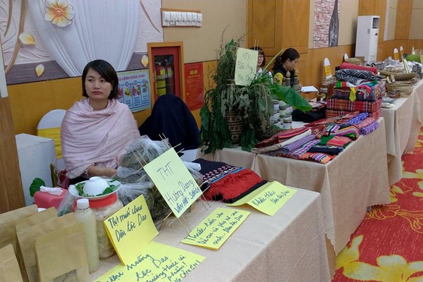Giảm nghèo từ ứng dụng công nghệ 4.0 – Bài 2: Thách thức mới đối với các nhà hoạch định chính sách - Anh 1