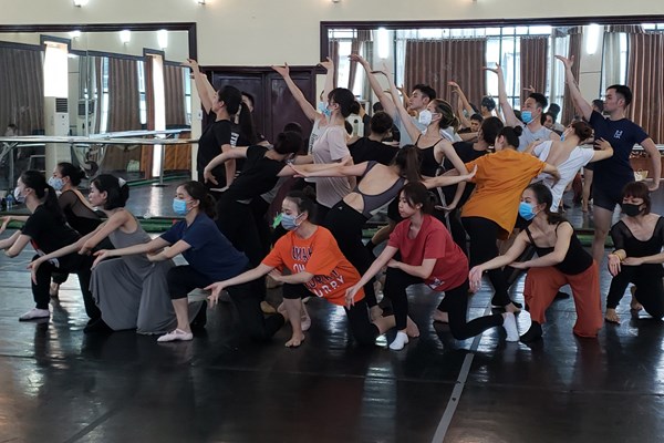 Chương trình nghệ thuật đặc biệt Tổ quốc tôi chưa đẹp thế bao giờ:  Bức tranh về chiều dài lịch sử đất nước - Anh 1