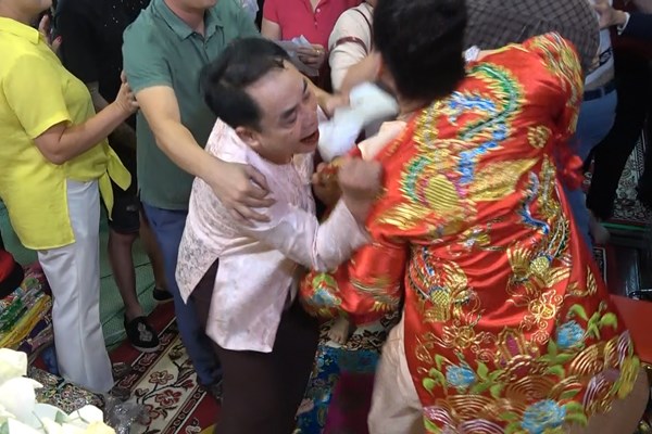 Về vụ việc gây rối tại Phủ Dầy (Nam Định): Cần xử lý nghiêm - Anh 2