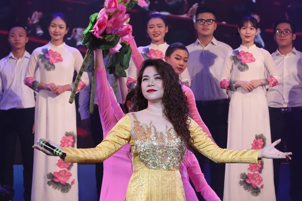 Chương trình nghệ thuật đặc biệt Tổ quốc tôi chưa đẹp thế bao giờ: Tự hào theo dặm dài đất nước - Anh 15