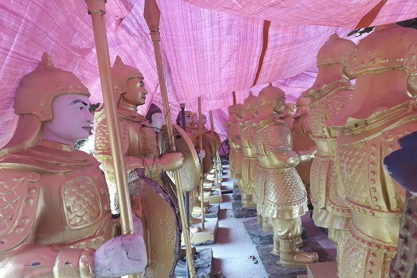Sở VHTTDL Lâm Đồng yêu cầu “trả tượng về Bình Dương” - Anh 1