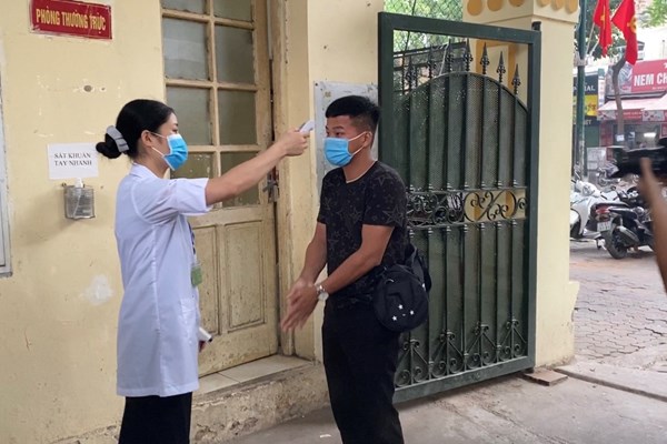 Hà Nội: 7 thí sinh dự thi môn Ngữ văn Kỳ thi tốt nghiệp THPT 2020 đợt 2 - Anh 2