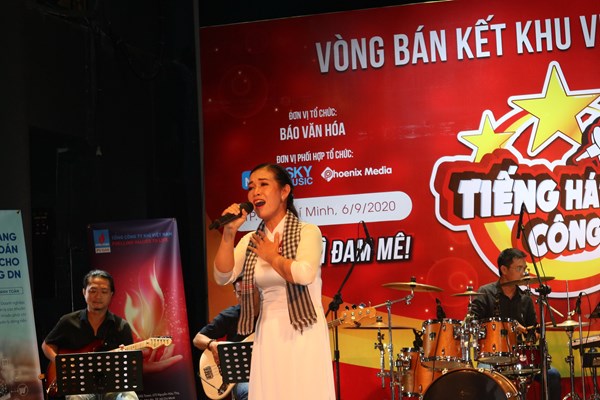 Bán kết khu vực phía Nam cuộc thi Tiếng hát Công nhân: Xuất hiện nhiều yếu tố mới, lạ... - Anh 1