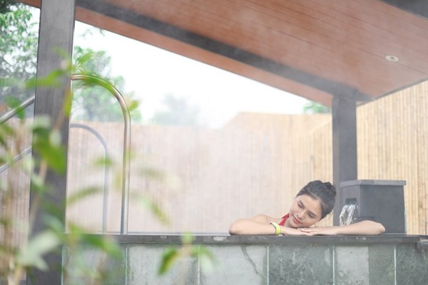 Bật mí những công dụng tuyệt vời từ nguồn khoáng nóng tại Yoko Onsen Quang Hanh - Anh 2