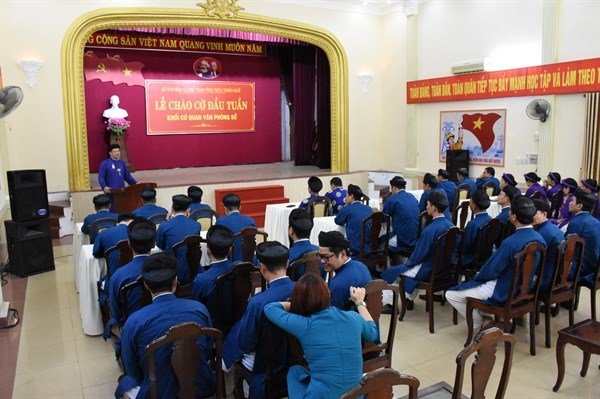 Chủ tịch CLB Áo dài Việt Nam: Công chức Huế mặc áo dài là hình ảnh đẹp, sao lại phản ứng? - Anh 4