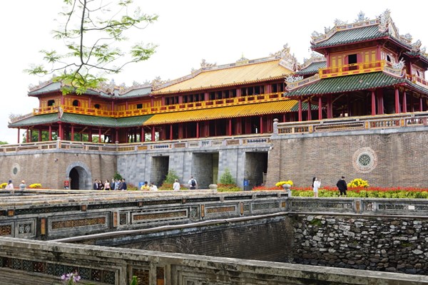 TT-HUẾ: Cho phép các sự kiện lĩnh vực văn hóa, du lịch, thể thao hoạt động trở lại bình thường - Anh 1