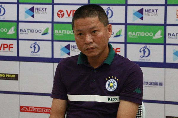 Thiếu 2 trụ cột, HLV Chung Hae-seong vẫn tự tin - Anh 2