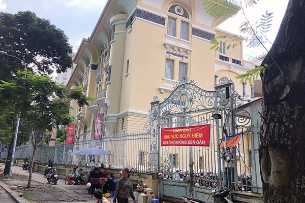 Công trình xây dựng cao ốc khu tứ giác Bến Thành: Ảnh hưởng nghiêm trọng​​​​​​​ Bảo tàng Mỹ thuật TP.HCM - Anh 3
