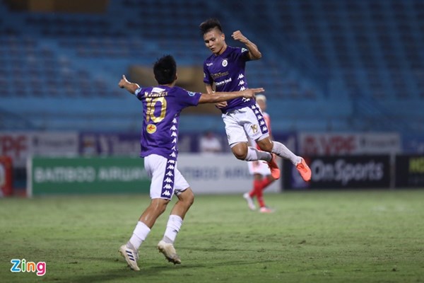 Thầy Park: Mừng vì Quang Hải, lo vì Bùi Tiến Dũng - Anh 1