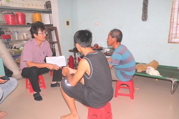 Về clip học sinh bị bảo vệ đánh dã man trong sân trường:  Nhà trường chưa nói hết sự thật! - Anh 4