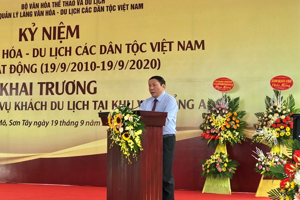 Làng Văn hóa – Du lịch các dân tộc Việt Nam cần đẩy mạnh hơn nữa việc thu hút khách du lịch - Anh 1