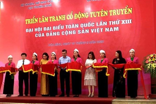Bộ VHTTDL triển lãm tranh cổ động tuyên truyền Đại hội XIII của Đảng - Anh 2