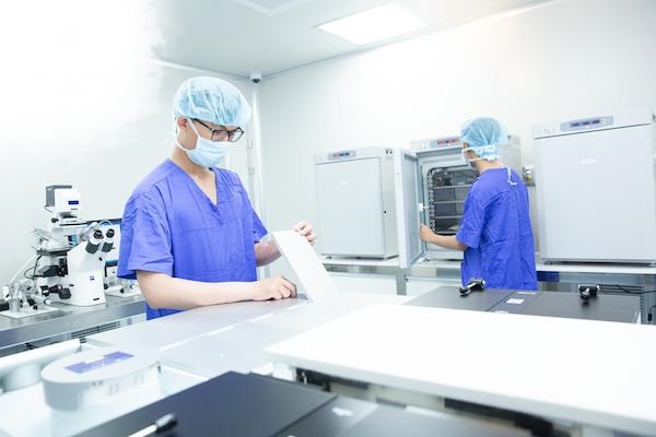 3 trung tâm kỹ thuật cao được đầu tư để khám chữa bệnh cho người dân - Anh 1