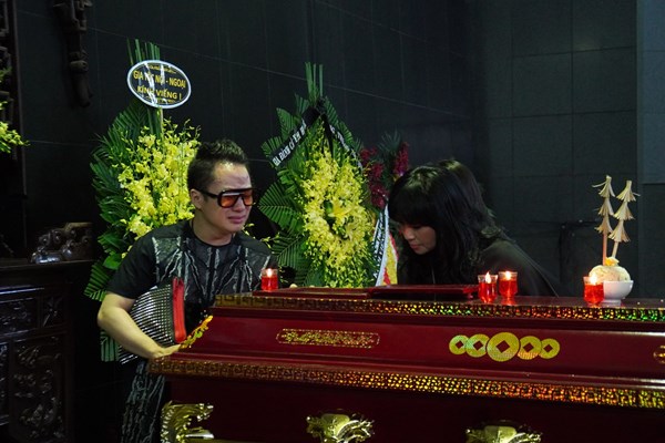 Tiễn đưa nhạc sĩ Phó Đức Phương về nơi an nghỉ cuối cùng - Anh 3
