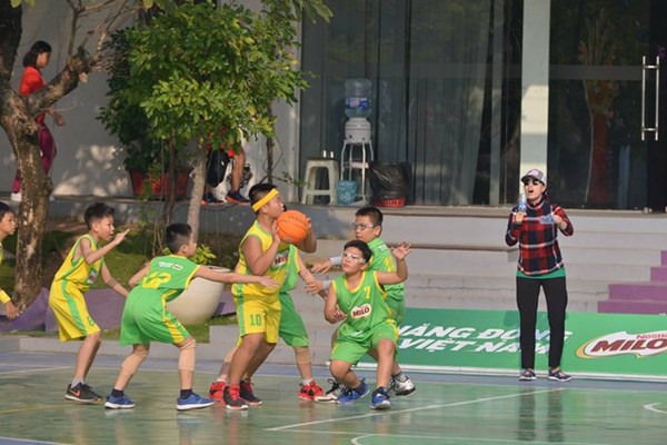 Góp phần nâng cao thể lực, tầm vóc cho trẻ em qua Giải Bóng rổ học sinh tiểu học Hà Nội - Anh 2