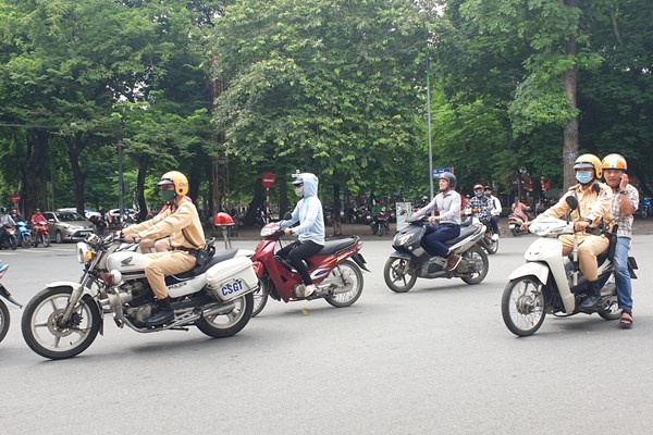 Hà Nội: CSGT xử lý hàng loạt”ma men