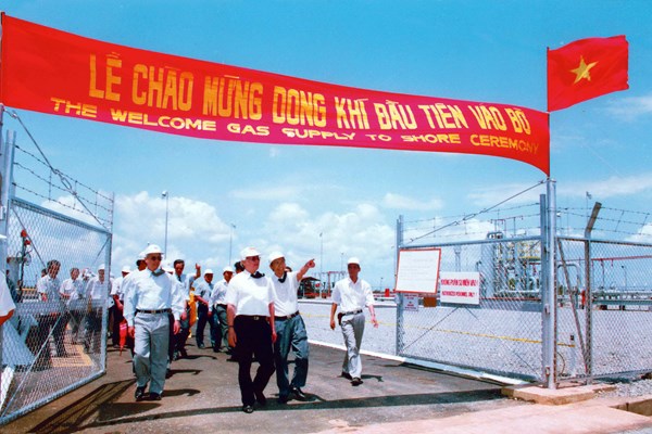 Tuổi 30 sung sức – PVGAS đứng trước vận hội mới - Anh 1