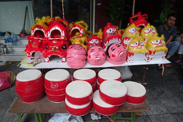 Hà Nội: Phố hàng Mã nhộn nhịp trước Tết Trung Thu - Anh 5