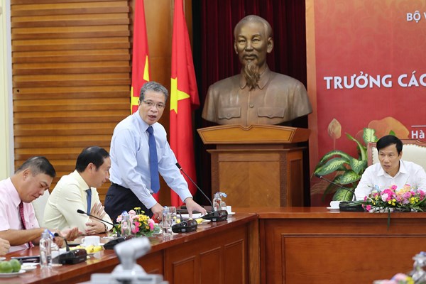 Tiếp tục phối hợp đẩy mạnh quảng bá văn hóa Việt Nam trên trường quốc tế - Anh 3