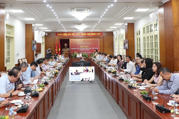 Tiếp tục phối hợp đẩy mạnh quảng bá văn hóa Việt Nam trên trường quốc tế - Anh 1