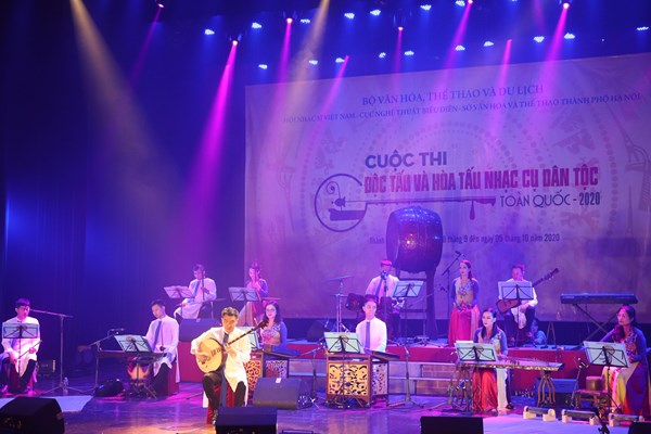 Cuộc thi Độc tấu và hòa tấu nhạc cụ dân tộc toàn quốc năm 2020: Những thanh âm thấm đẫm hồn dân tộc - Anh 3