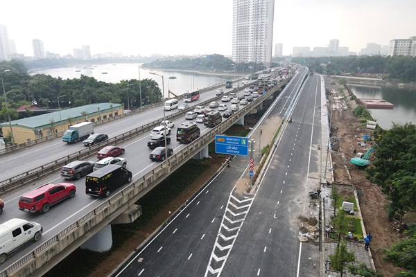 Hà Nội: Thông xe cầu vượt bắc qua hồ Linh Đàm - Anh 5
