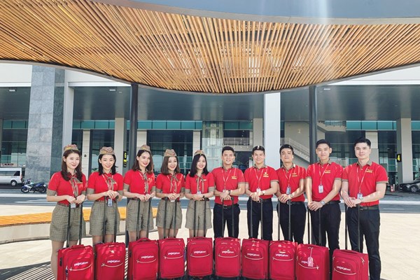 Cùng Vietjet bay cao, nghỉ dưỡng 5 sao với 1,4 triệu vé khuyến mại trên mạng bay nội địa - Anh 6