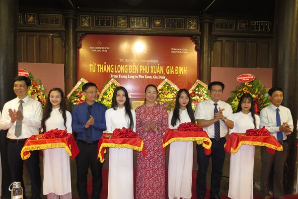 Trưng bày chuyên đề 
