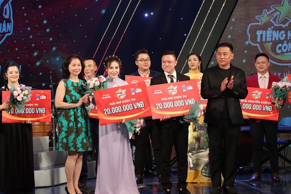 Trần Ngọc Đỉnh đoạt quán quân Tiếng hát công nhân 2020 - Anh 4