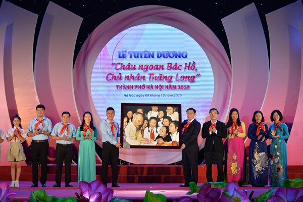 Tuyên dương 66 “Cháu ngoan Bác Hồ- Chủ nhân Thăng Long” - Anh 8