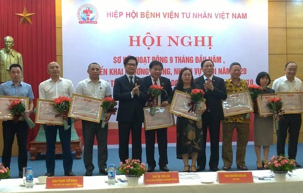 Gỡ khó thanh toán BHYT tại một số cơ sở y tế tư nhân - Anh 2