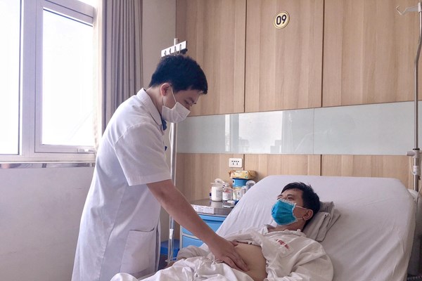 Trong 1.000 ca ghép, chỉ có 122 bệnh nhân được hiến thận từ người chết não - Anh 1