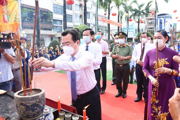 Tưởng niệm 152 năm Anh hùng dân tộc Nguyễn Trung Trực hy sinh - Anh 1