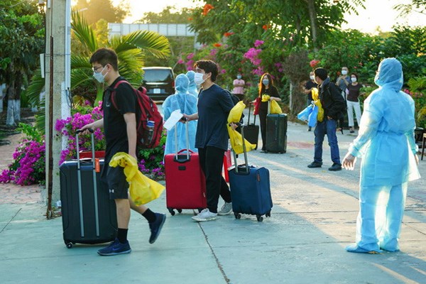 Thành lập Khu cách ly y tế tập trung tại khách sạn có thu phí - Anh 1
