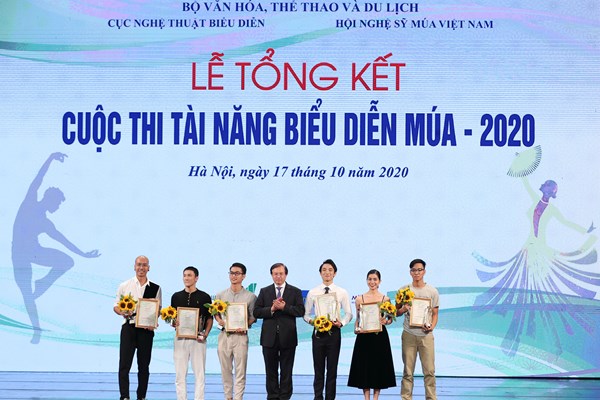 Bế mạc cuộc thi “Tài năng biểu diễn Múa 2020”: Nhiều ấn tượng đẹp trong lòng khán giả - Anh 3
