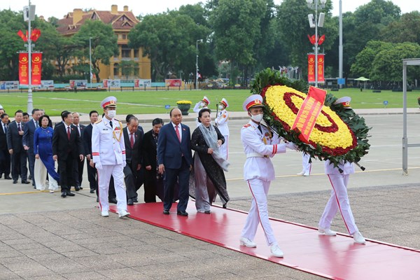 Khai mạc kỳ họp thứ 10, Quốc hội khoá XIV : Bàn chống dịch và duy trì tăng trưởng năm 2021 - Anh 2