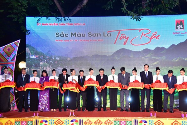 Dua Son La tro thanh diem den an toan, hap dan vung Tay Bac - Anh 1