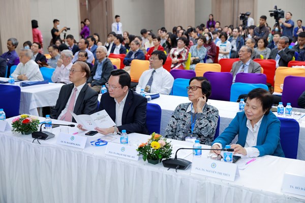 Bệnh nhân tới khám các bệnh tiêu hóa, gan, mật chiếm tới 30% - Anh 2