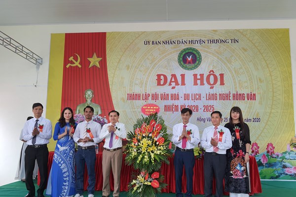 Thành lập Hội Văn hóa – Du lịch – Làng nghề xã Hồng Vân - Anh 1
