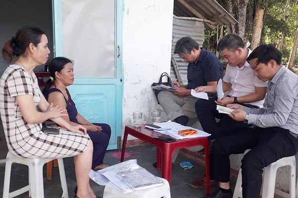 Trục lợi từ​​​​​​​ BHXH, BHYT: Nhiều “chiêu trò” tinh quái - Anh 1
