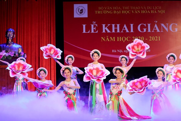 Bộ trưởng Nguyễn Ngọc Thiện: Đẩy mạnh quảng bá, khẳng định thương hiệu Trường Đại học Văn hóa Hà Nội - Anh 7