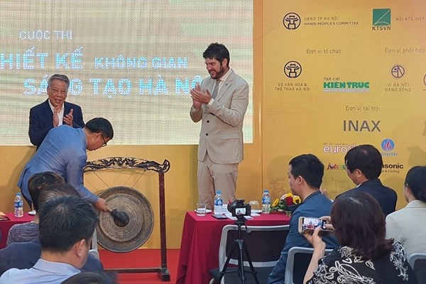 Hà Nội: Giải 