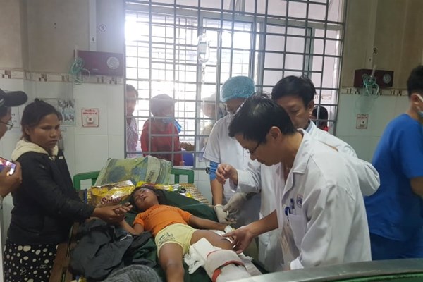 Cứu được 33 người trong vụ sạt lở nghiêm trọng ở Trà Leng - Anh 1