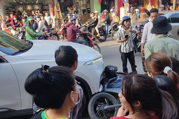 Thêm chế tài xử phạt liên quan đến việc uống rượu, bia - Anh 2