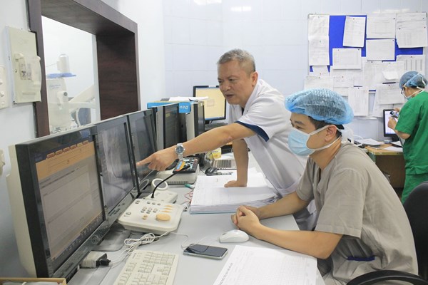 1 giờ phối hợp 3 cơ sở y tế cứu sống người đàn ông bị nhồi máu cơ tim - Anh 2